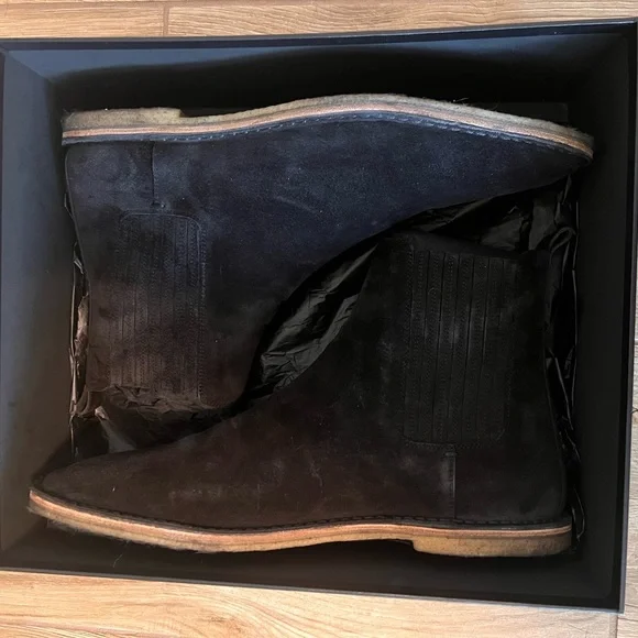 Men's Saint Laurent Black Suede Shoes - Picture 1 of 4